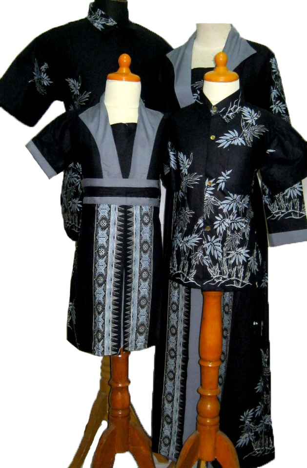 Baju-batik-sarimbit-keluarga-E755-hitam-keluarga